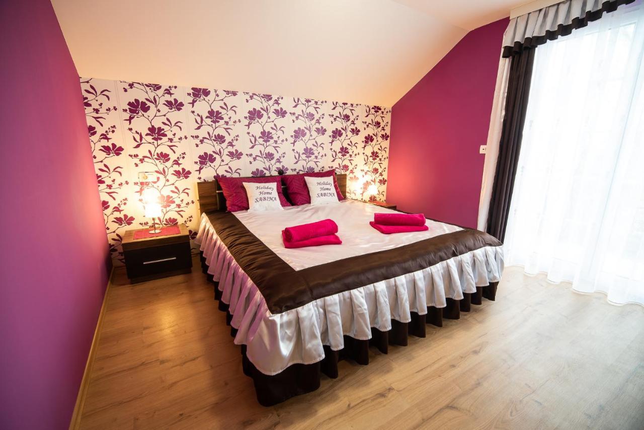 Holiday Home With Hot Tub And Sauna Sabina Rovte Extérieur photo